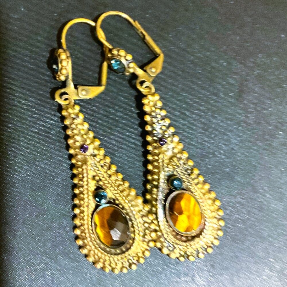 Sorelli Fashion Earrings with Tiger's Eye Stones